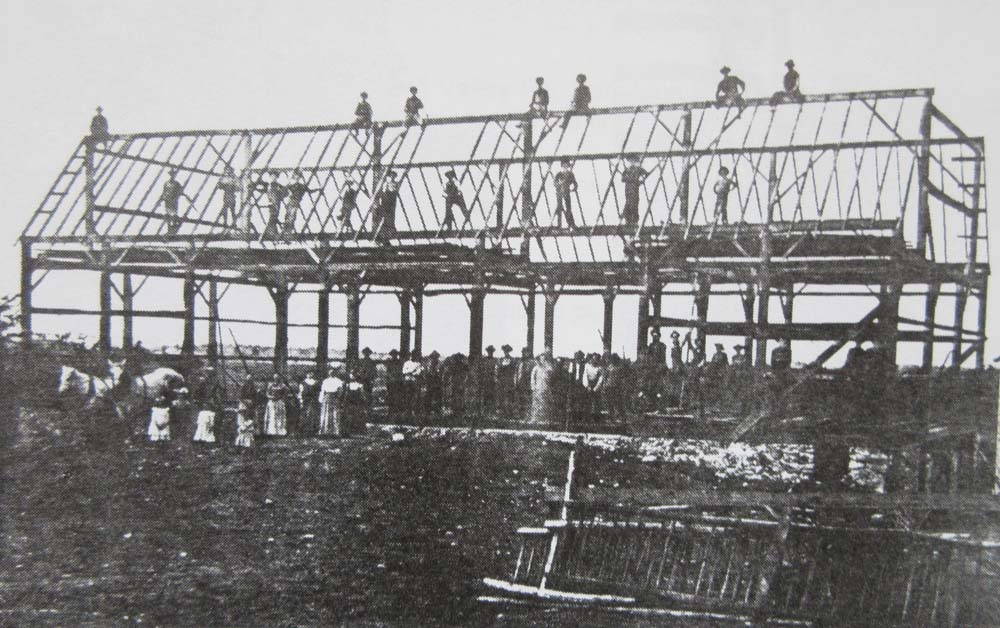 Seidemann Barn Raising 1904